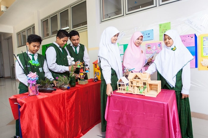 sekolah at taqwa surabaya